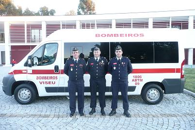Voluntários