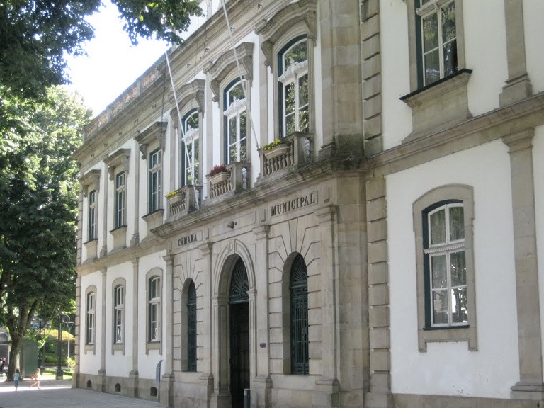 Município de Viseu aprova Orçamento de 103,3 milhões