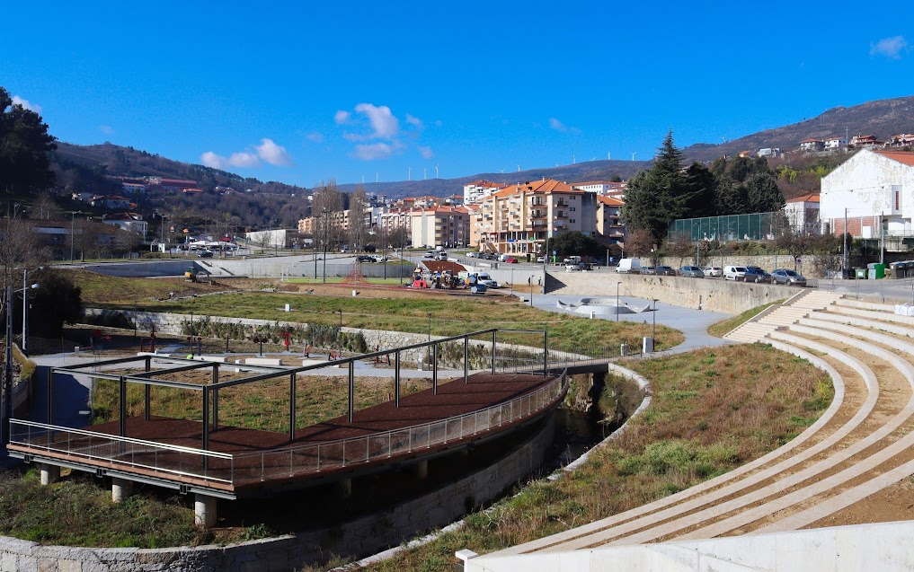 Parque urbano em construção cria novo pulmão verde em Lamego