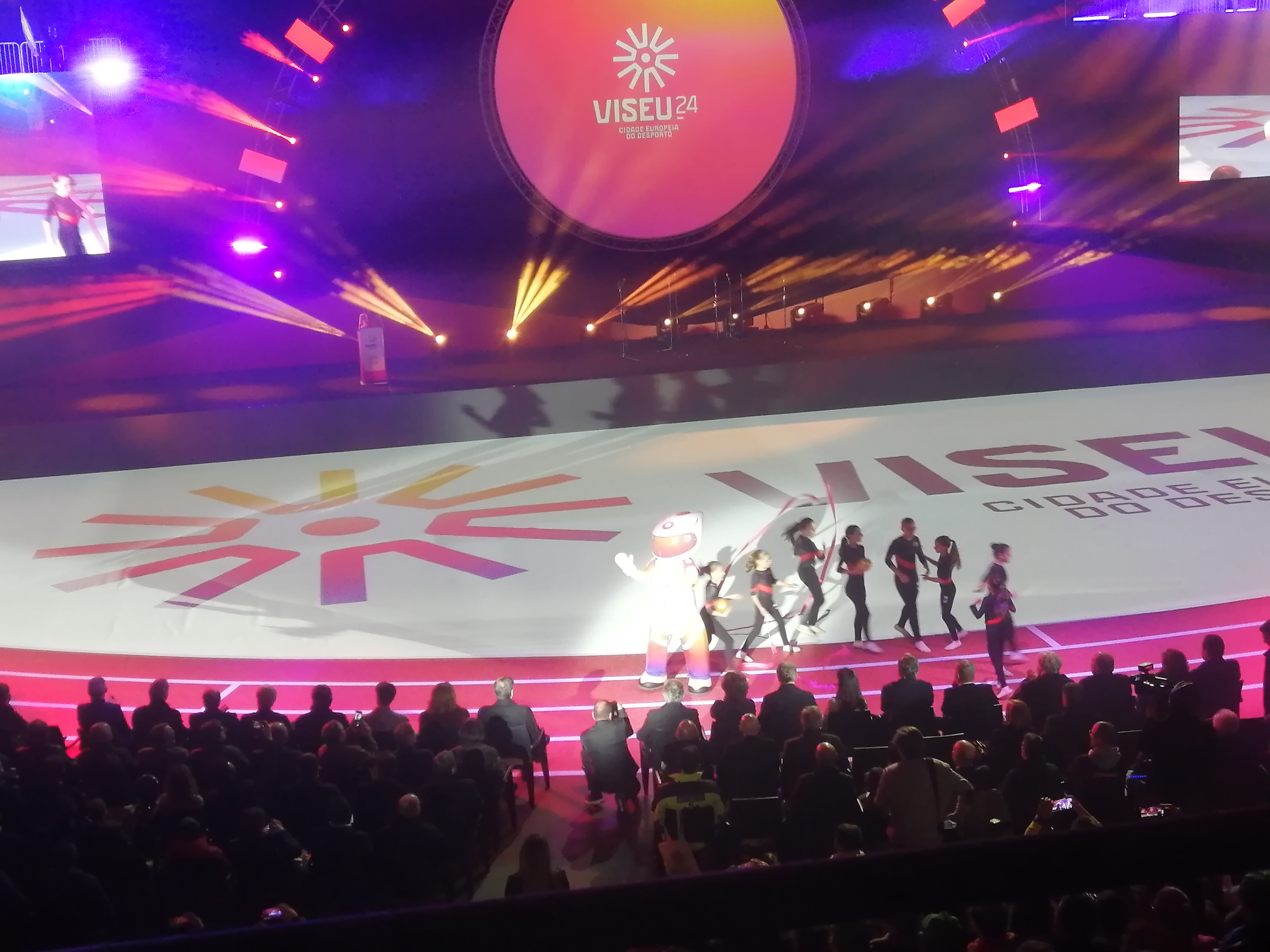 «Chuva» de estrelas na gala de abertura de Viseu Cidade Europeia do Desporto