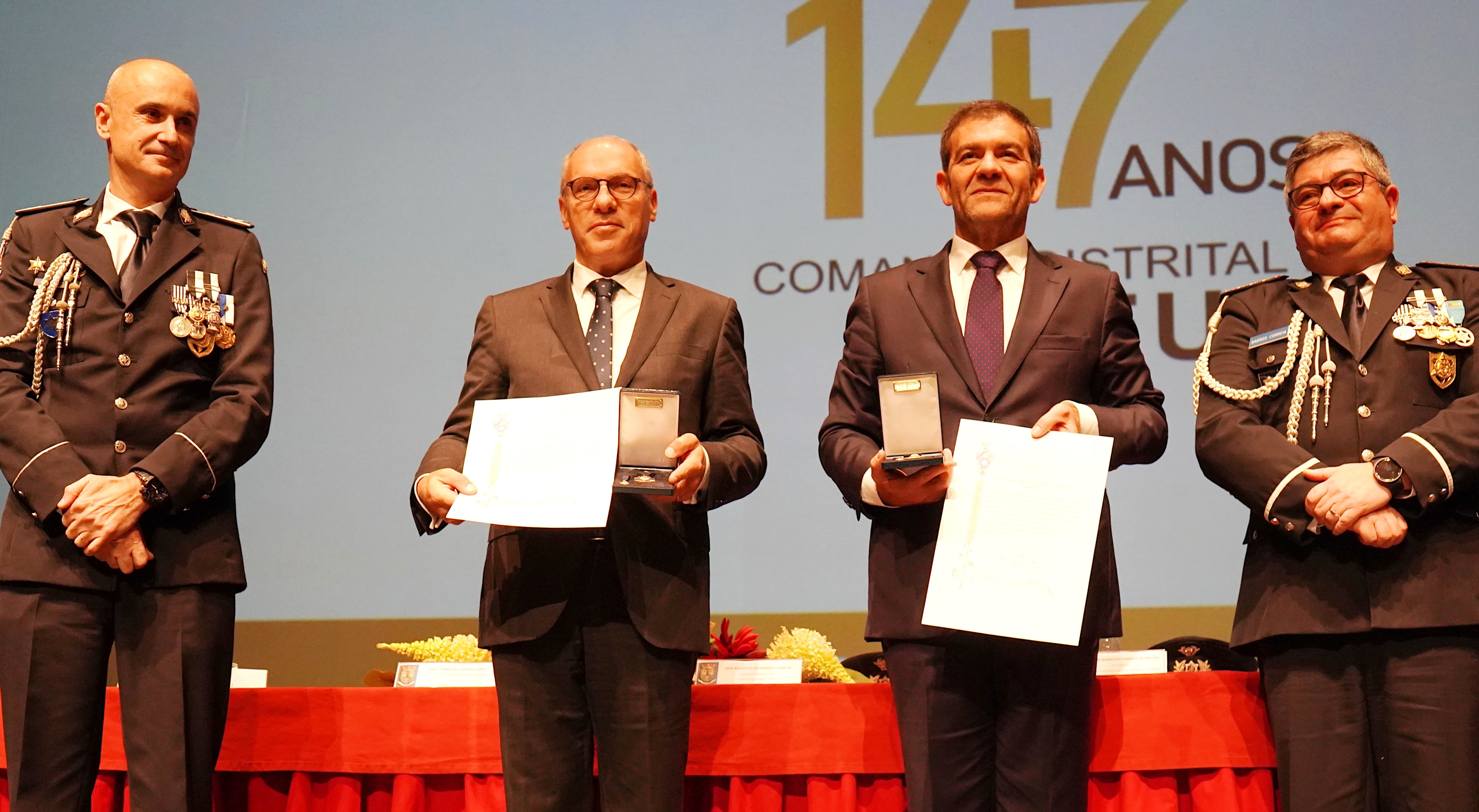 PSP distingue Lamego com Medalha de Mérito e Valor Policial